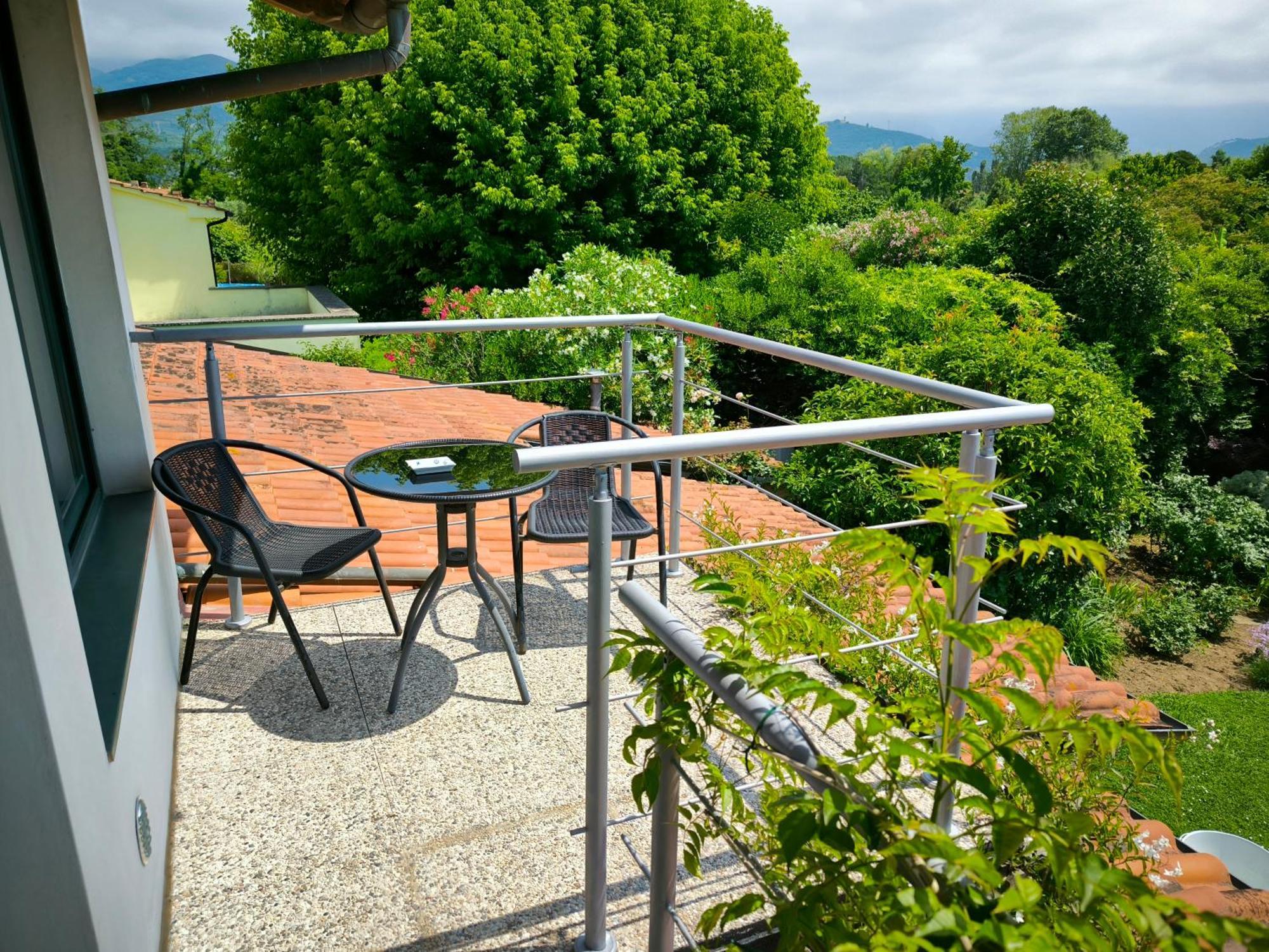 Versilia - Pietrasanta - Le Colmate Guesthouse Tonfano Exterior photo